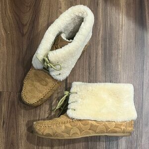 Coach Cailyn Suede Leather Moccasin Boots with Sherpa Lining